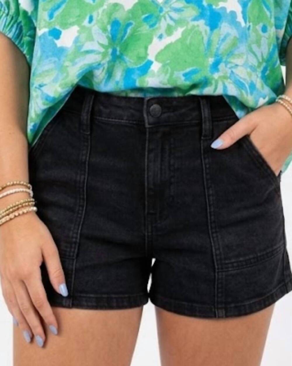 NEW LOVERVET high rise unitlity shorts in black